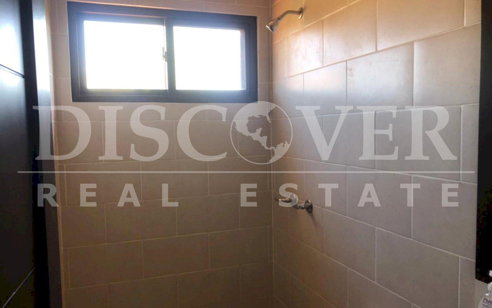 https://images.discovernica.com/propiedad/1600/Ba_o_4.jpg