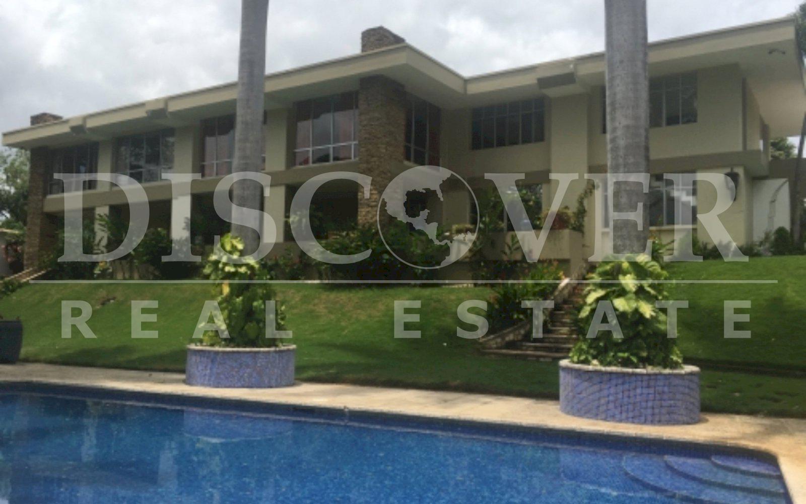  Beautiful House with large gardens, pool for Rent in Ticomo Sur ID 12004