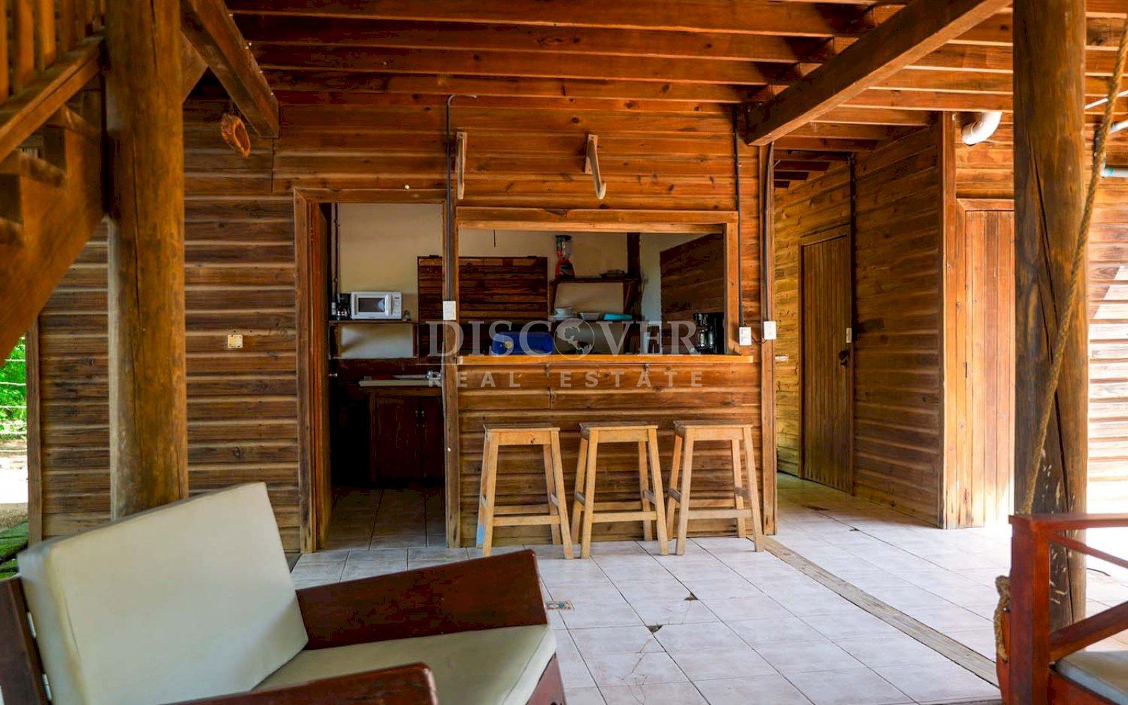  Beach house for rent in Quizalá beach