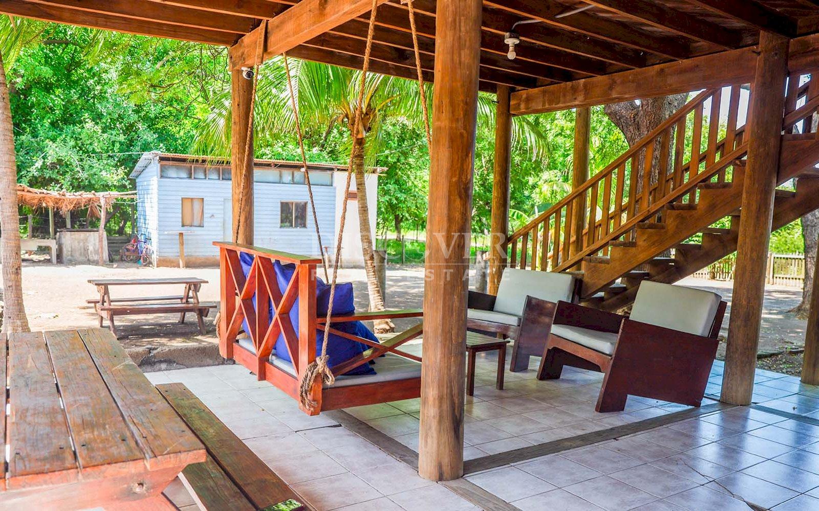  Beach house for rent in Quizalá beach