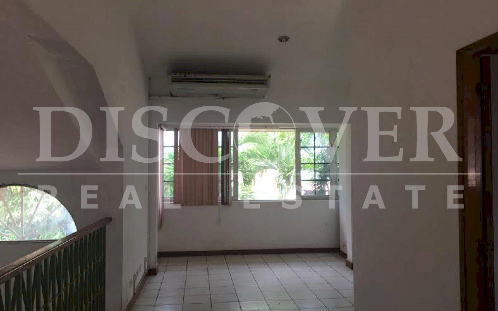 House for Rent ideal for Office in Bolonia ID 11633