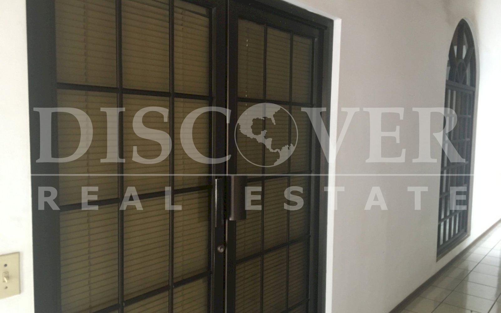 https://images.discovernica.com/propiedad/1600/CLV_22.JPG