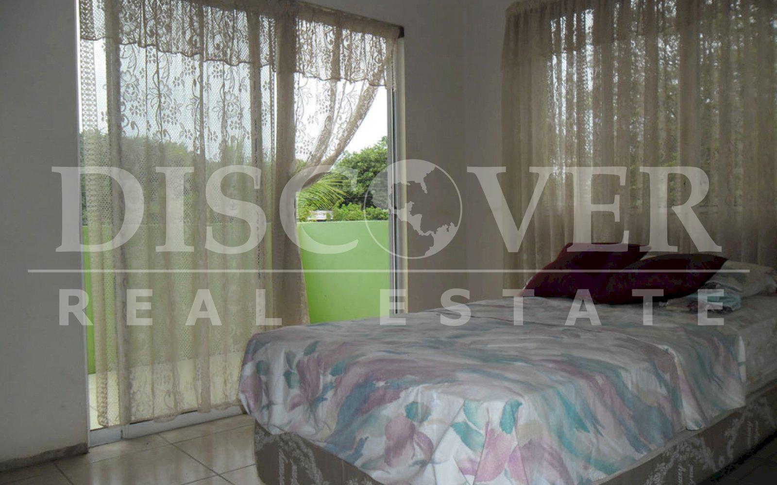 https://images.discovernica.com/propiedad/1600/Casa_Colonial_a_la_Venta_en_Granada_9_.jpg