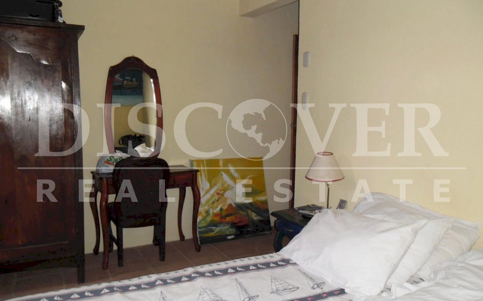 https://images.discovernica.com/propiedad/1600/Casa_Rural_a_la_Venta_en_Granada_10_.jpg