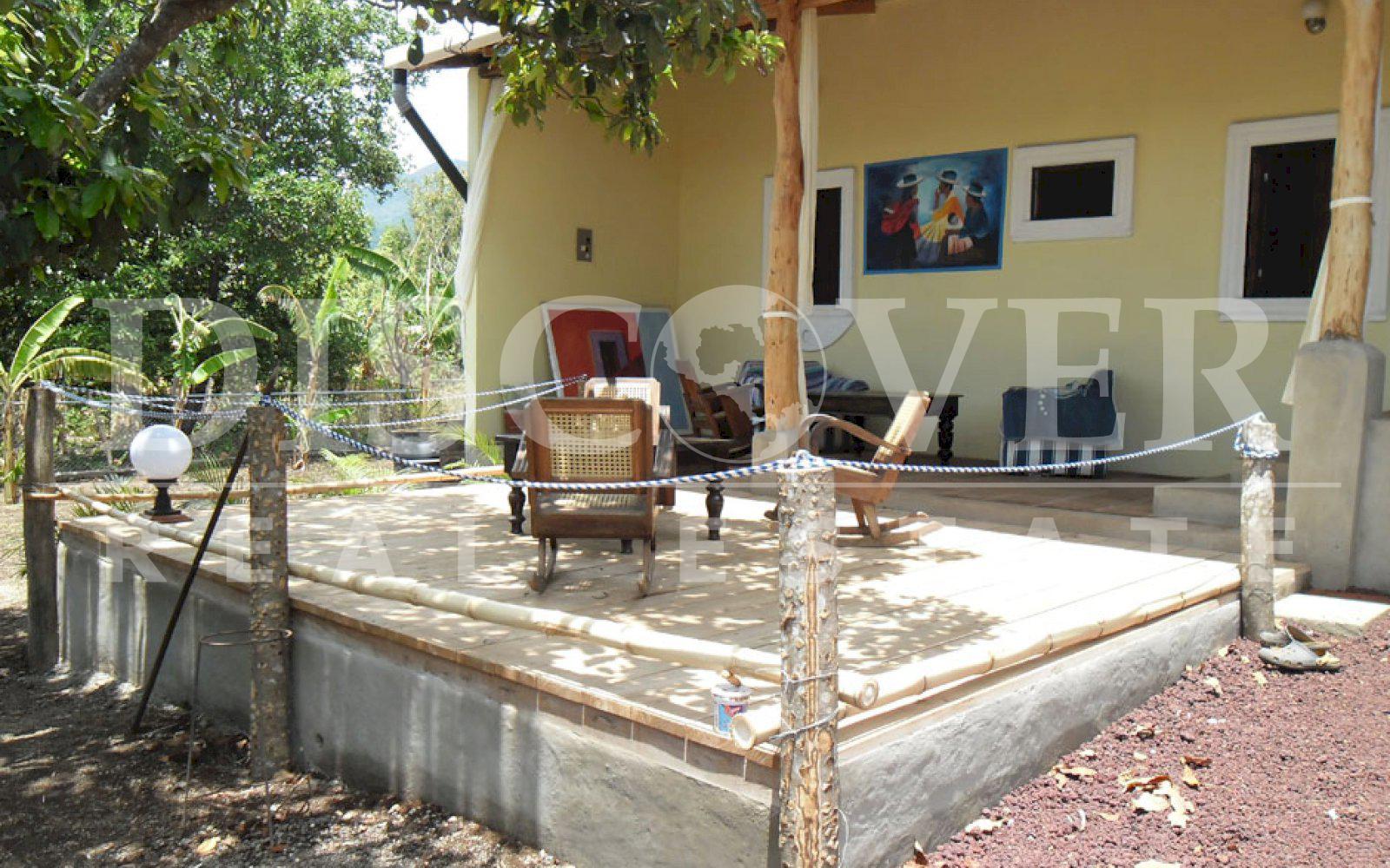 https://images.discovernica.com/propiedad/1600/Casa_Rural_a_la_Venta_en_Granada_1_.jpg