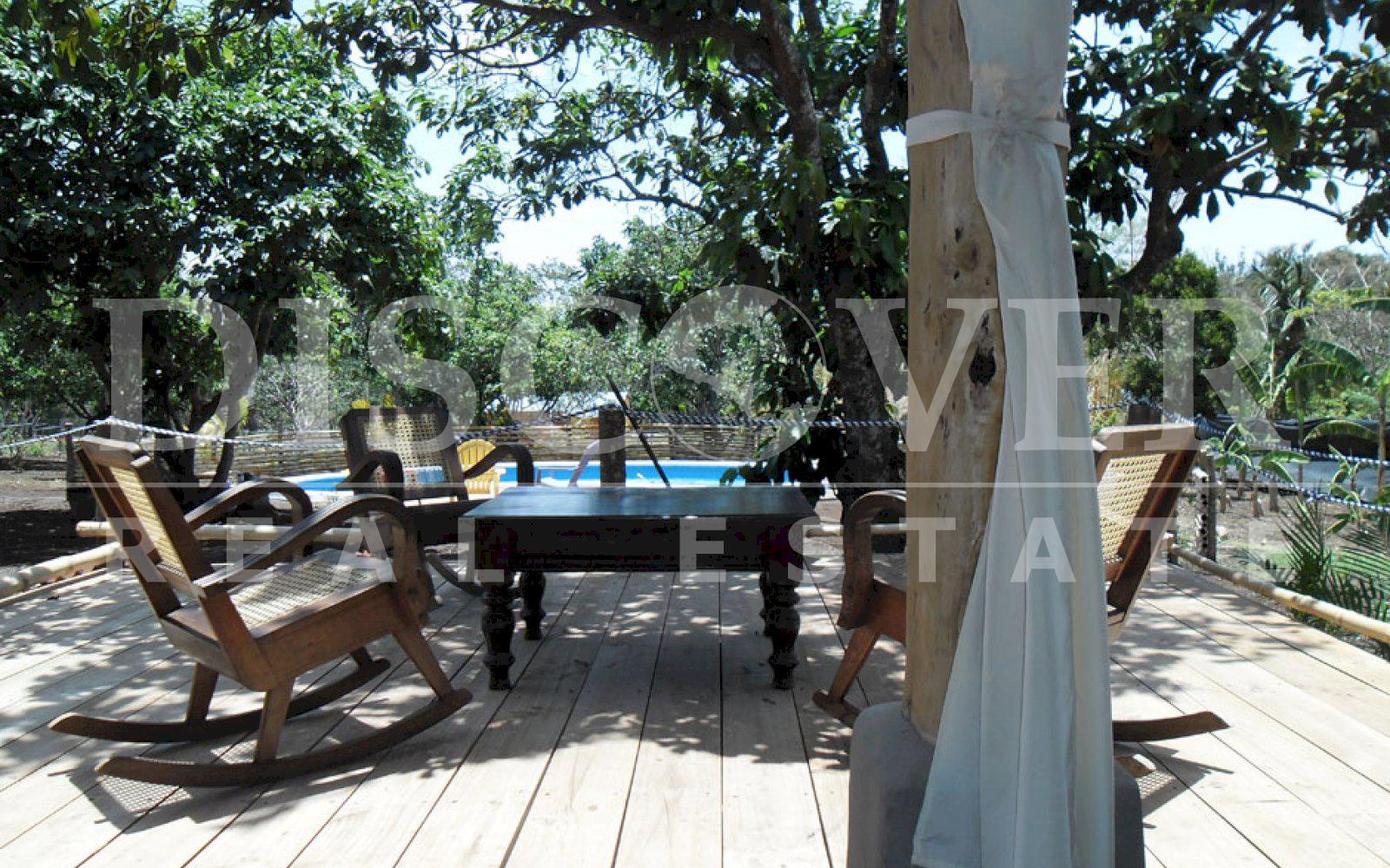 https://images.discovernica.com/propiedad/1600/Casa_Rural_a_la_Venta_en_Granada_4_.jpg