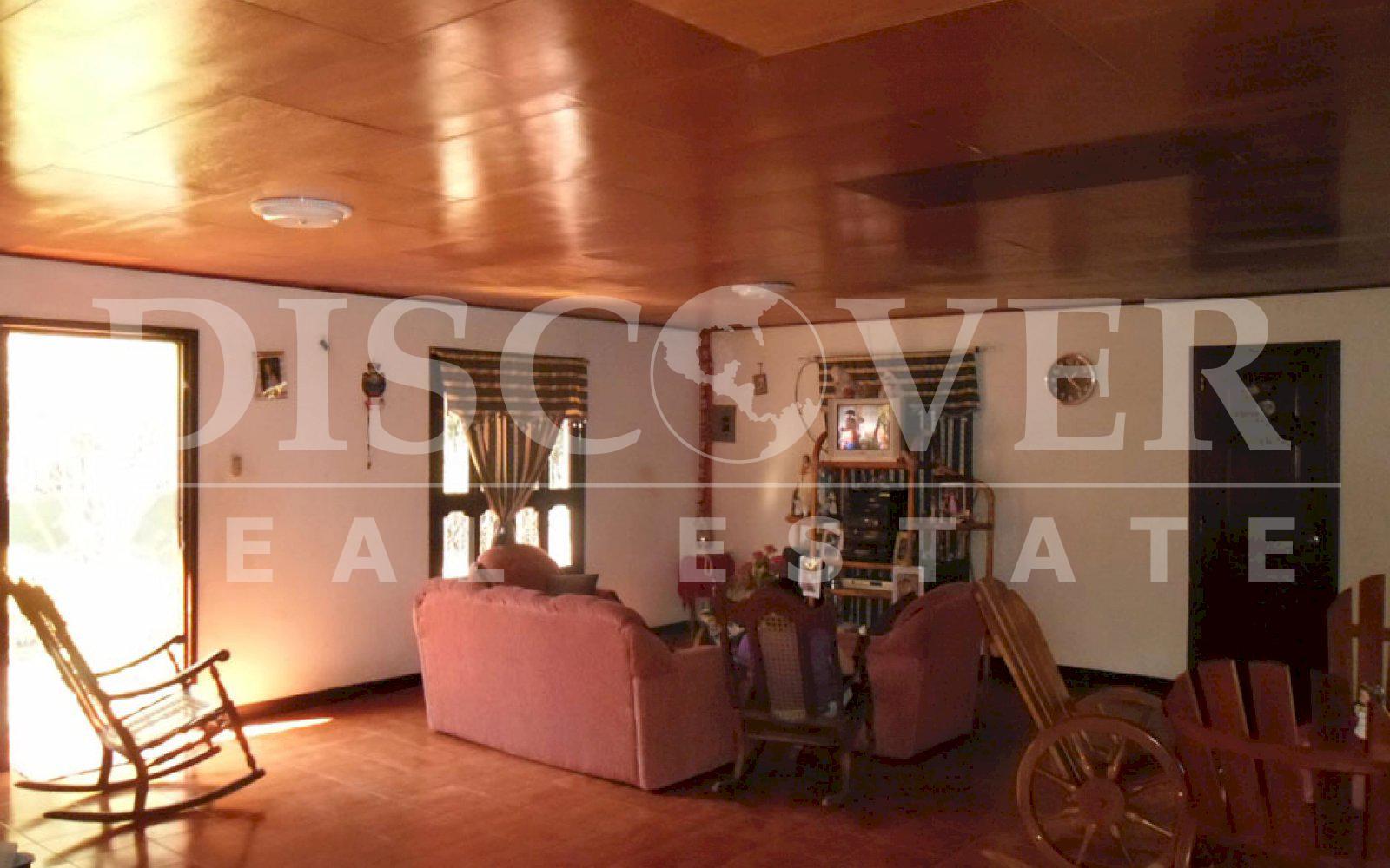 https://images.discovernica.com/propiedad/1600/Casa_a_la_Venta_en_Nindiri_5_.jpg