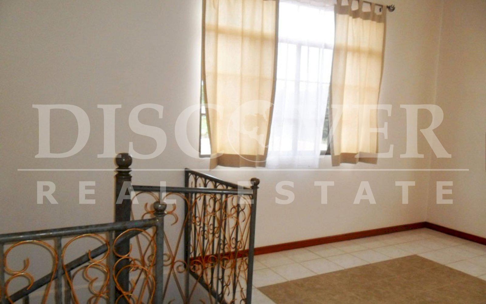https://images.discovernica.com/propiedad/1600/Casa_en_Alquiler_Las_Colinas_7089_7_.jpg