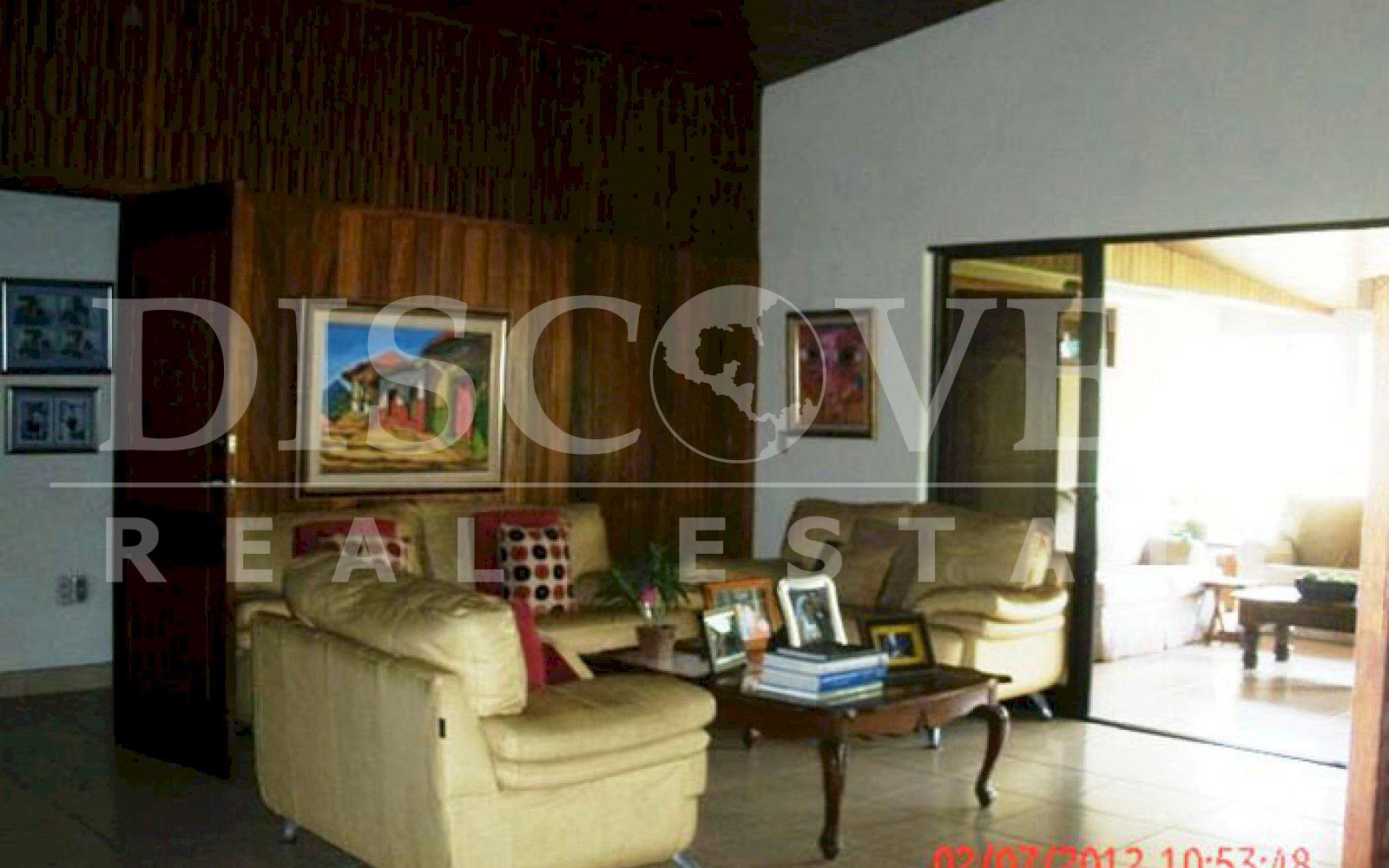 https://images.discovernica.com/propiedad/1600/Casa_en_Alquiler_en_Las_Colinas_13__1.jpg