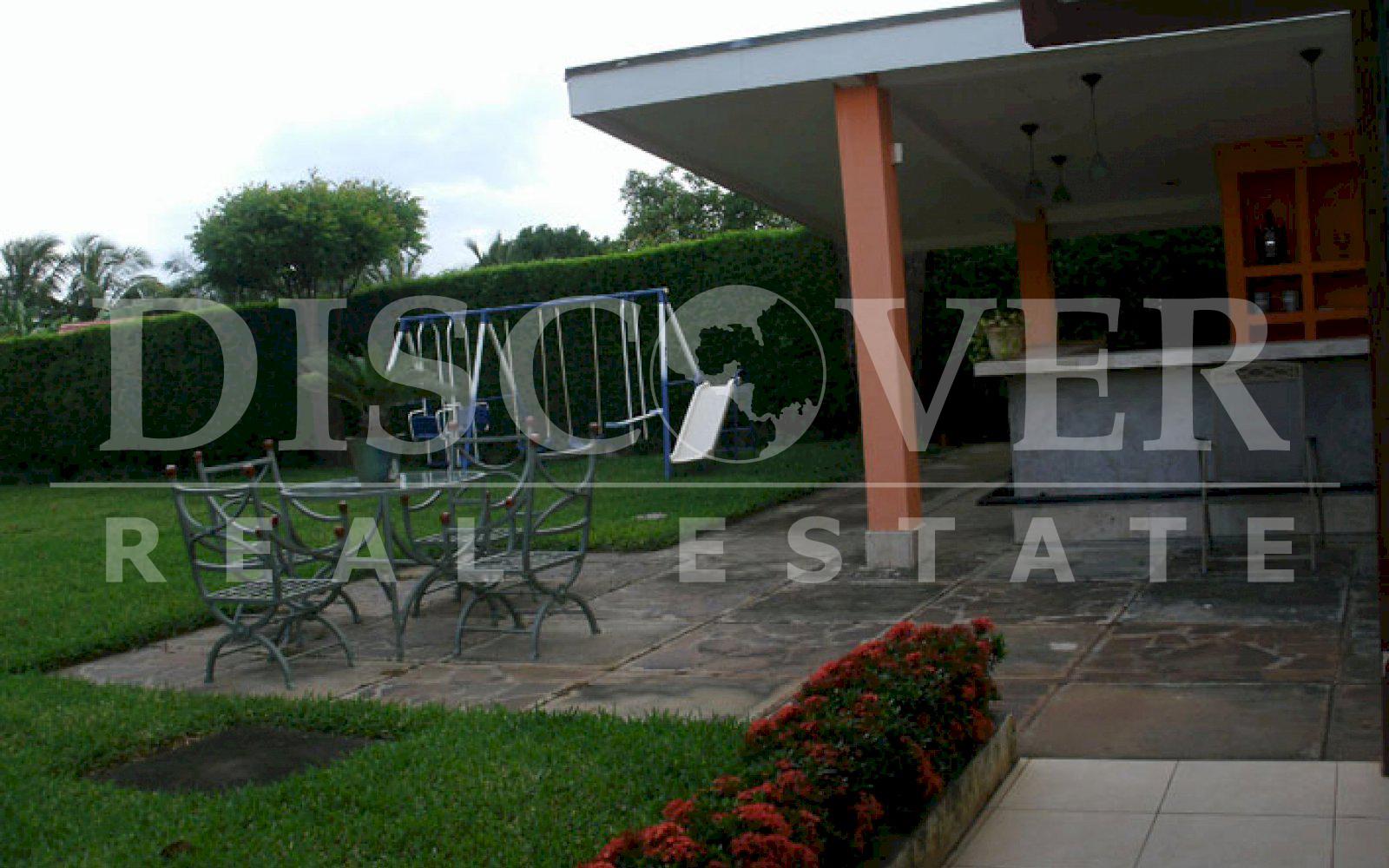 https://images.discovernica.com/propiedad/1600/Casa_en_Alquiler_en_Las_Colinas_19_.jpg