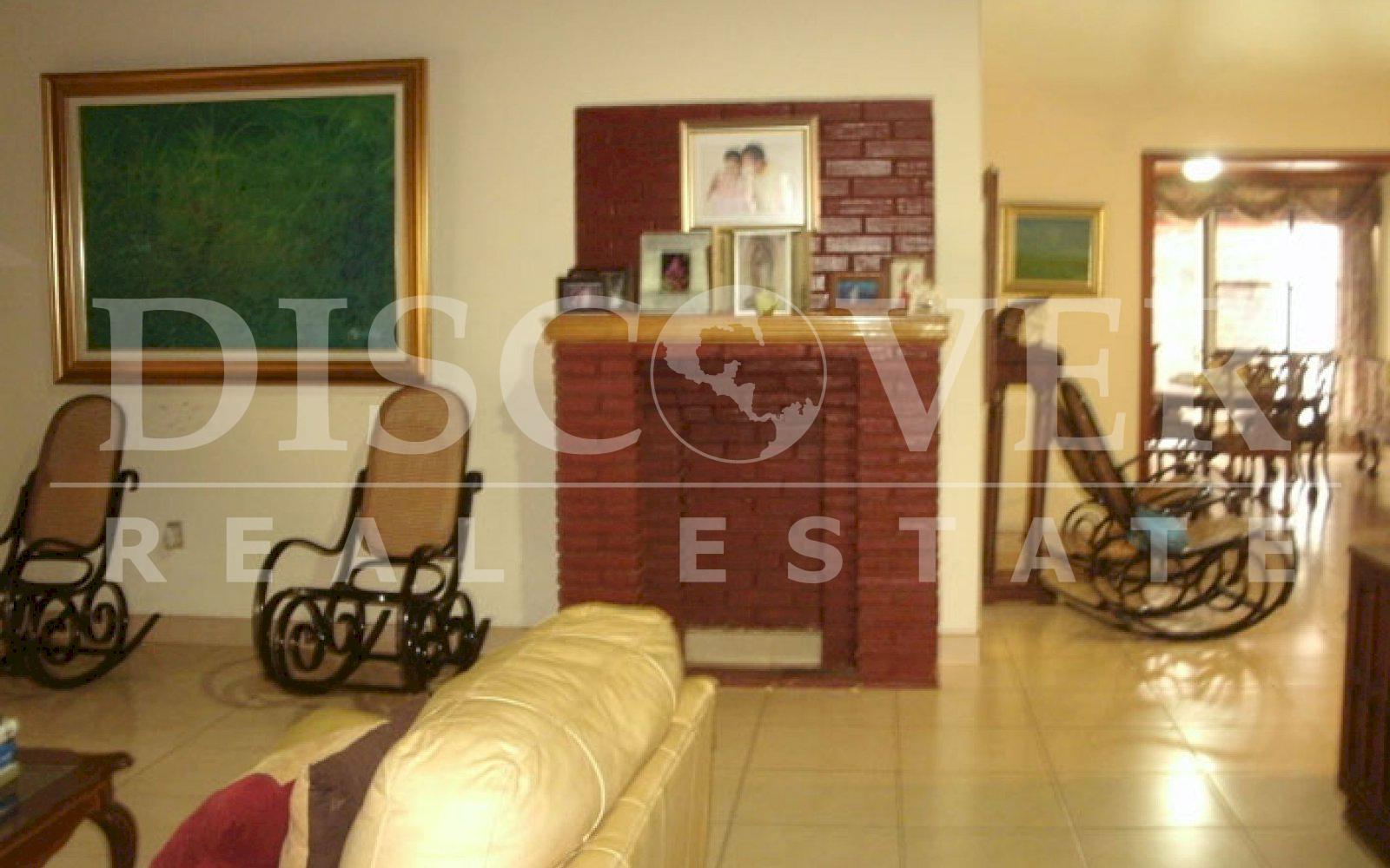 https://images.discovernica.com/propiedad/1600/Casa_en_Alquiler_en_Las_Colinas_1_.jpg