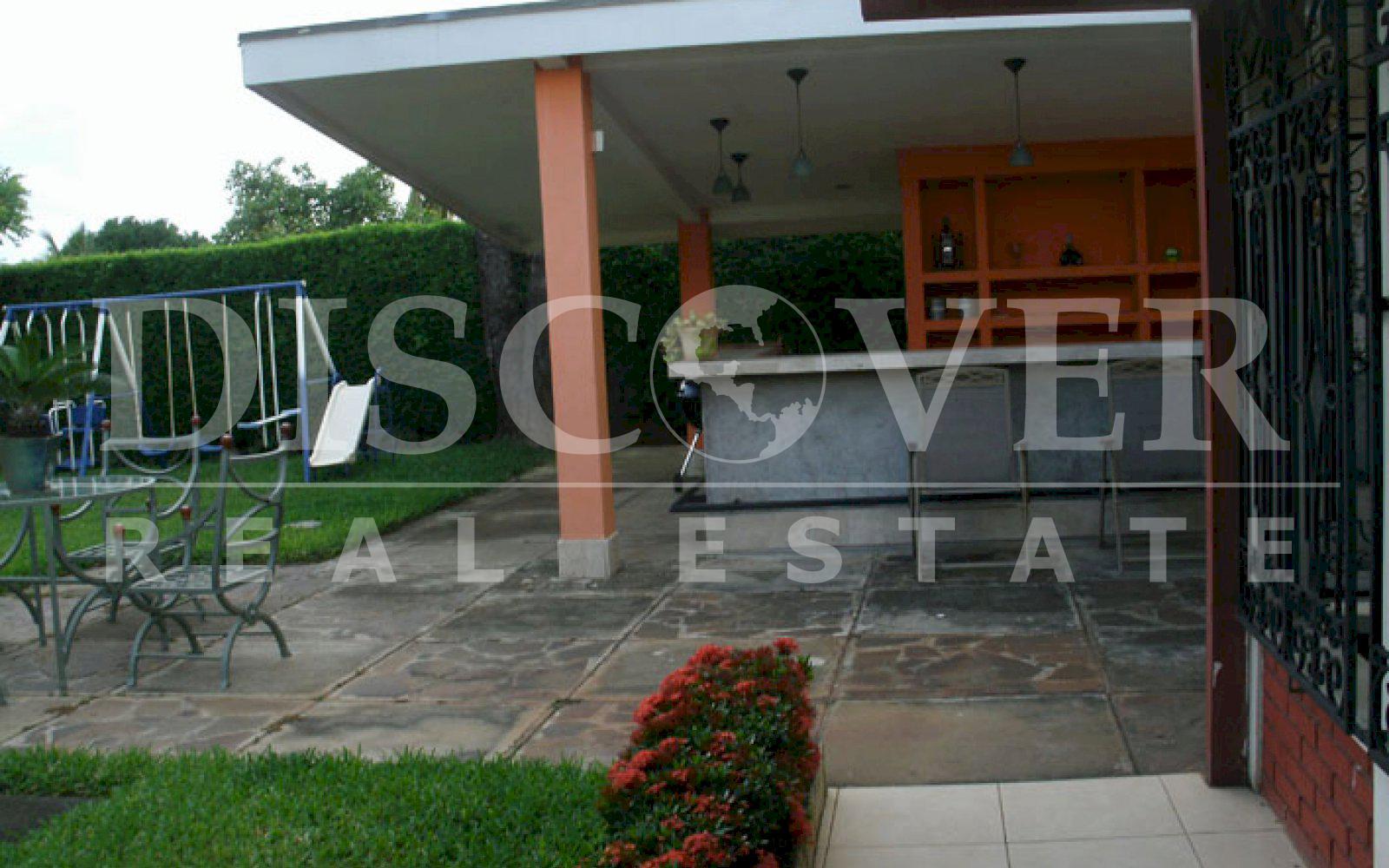 https://images.discovernica.com/propiedad/1600/Casa_en_Alquiler_en_Las_Colinas_20_.jpg