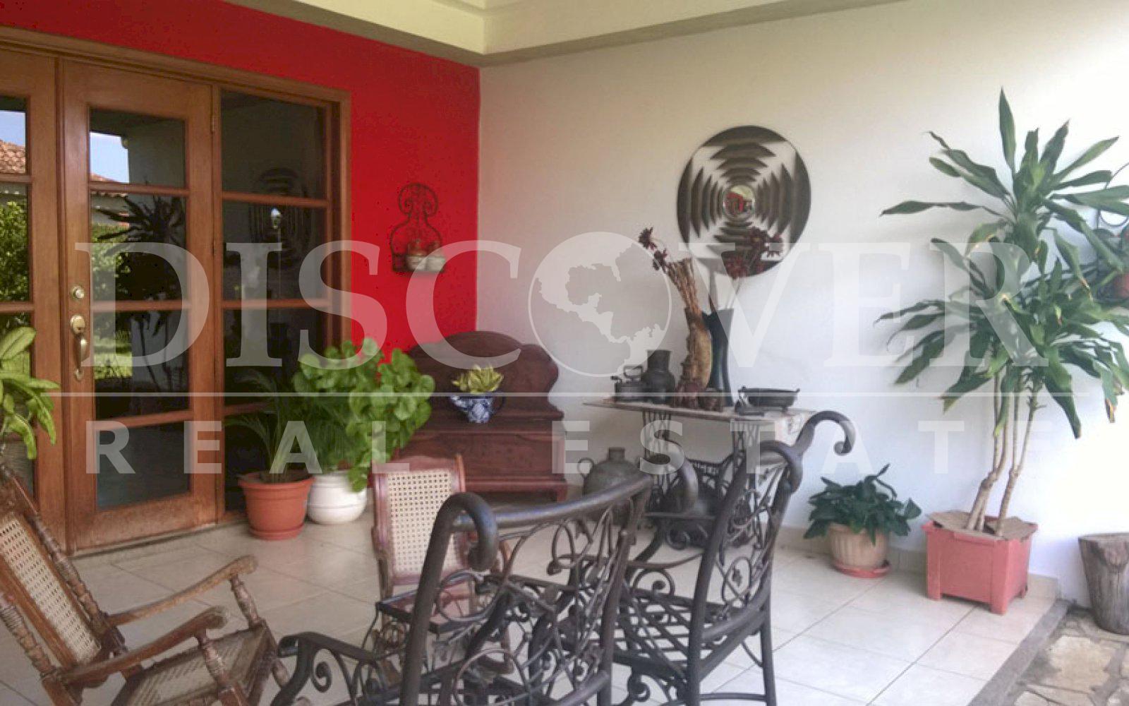 https://images.discovernica.com/propiedad/1600/Casa_en_Alquiler_en_Planes_de_Veracruz_1_.jpg