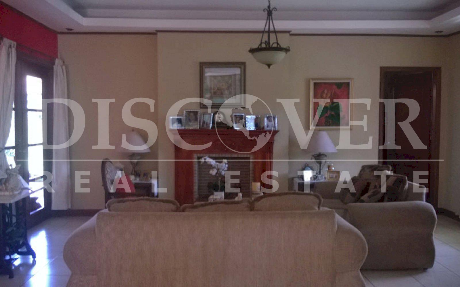https://images.discovernica.com/propiedad/1600/Casa_en_Alquiler_en_Planes_de_Veracruz_2_.jpg