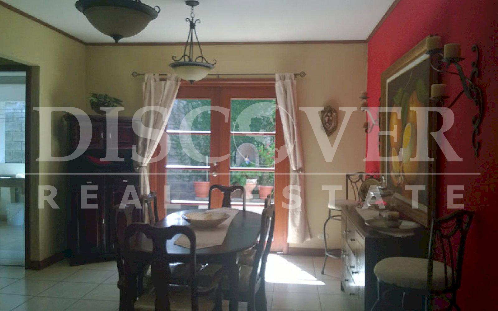 https://images.discovernica.com/propiedad/1600/Casa_en_Alquiler_en_Planes_de_Veracruz_4_.jpg