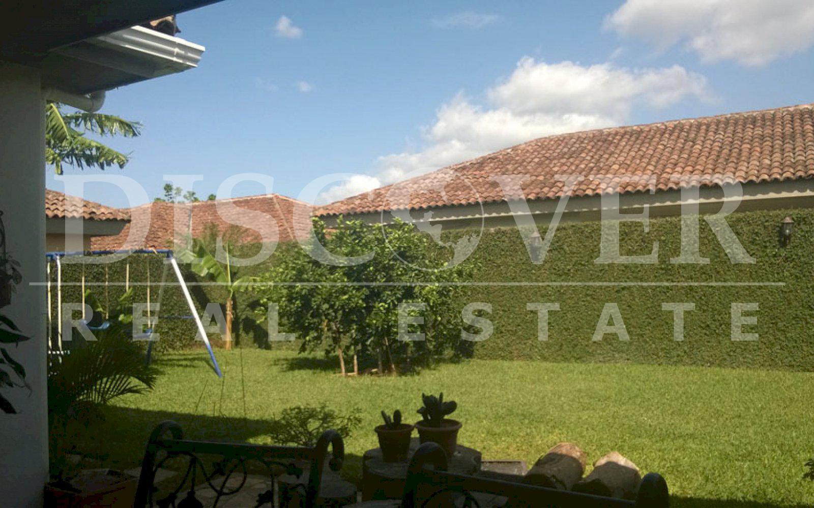 https://images.discovernica.com/propiedad/1600/Casa_en_Alquiler_en_Planes_de_Veracruz_8_.jpg