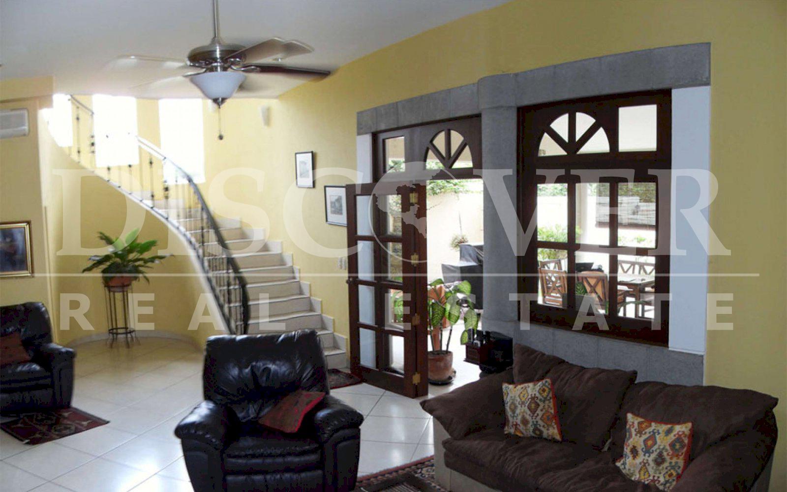  House for Rent in Santo Domingo ID 8003