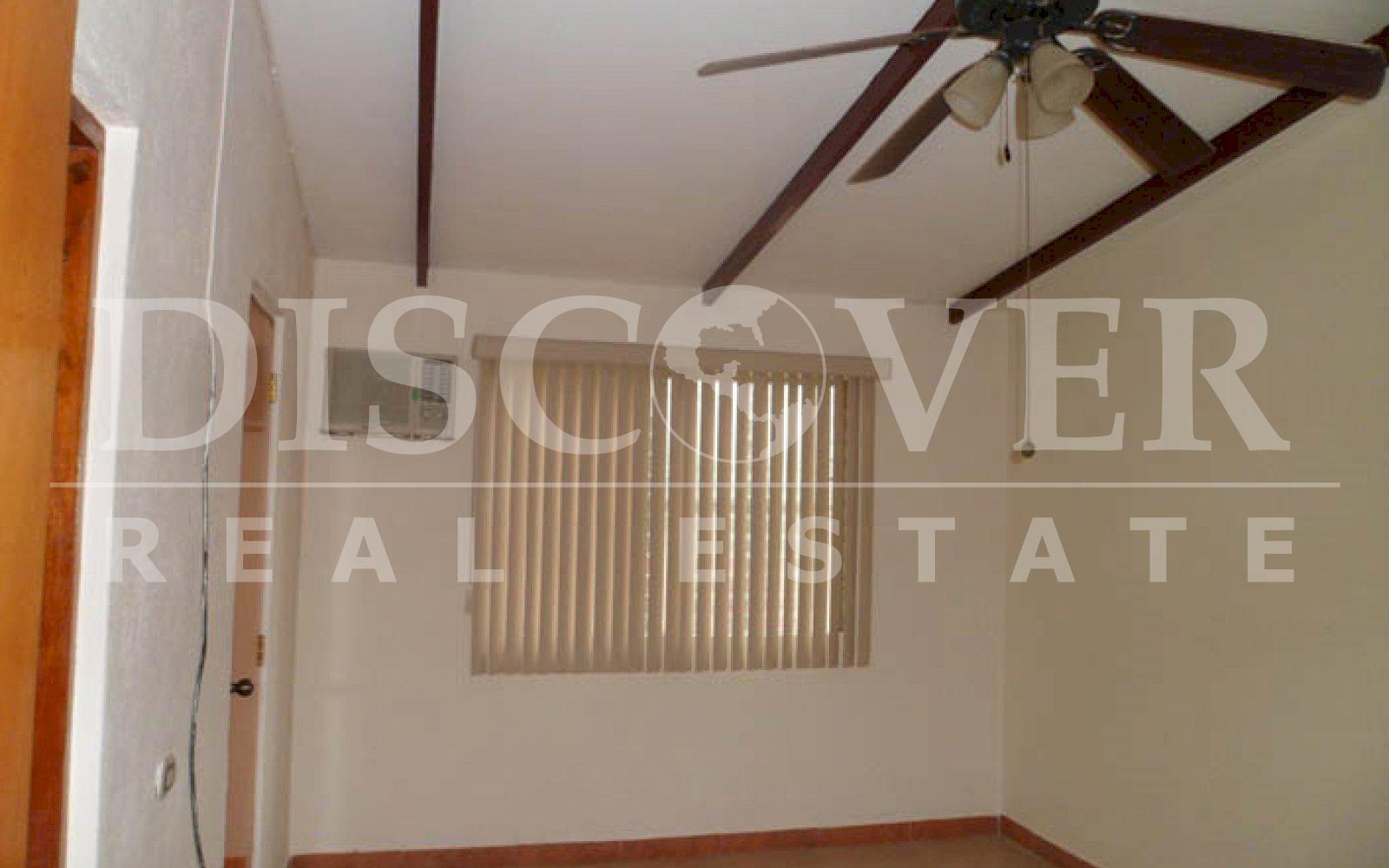  House for Rent in the Colinas ID 8270