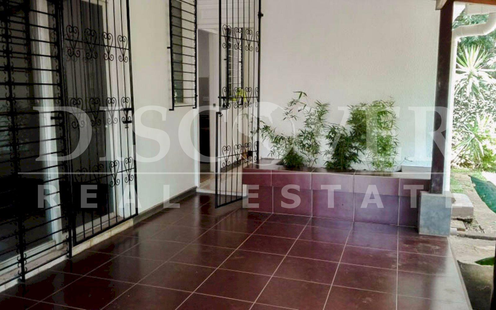  House for Rent located in South Road ID 11146