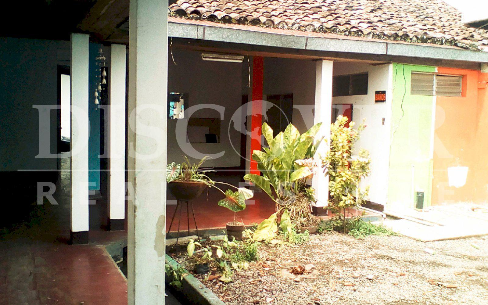 https://images.discovernica.com/propiedad/1600/Casa_venta_granada_id_10996_3.jpg