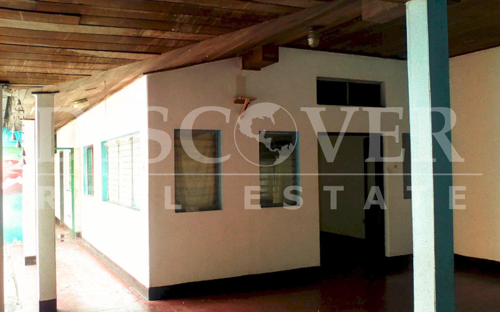 https://images.discovernica.com/propiedad/1600/Casa_venta_granada_id_10996_5.jpg