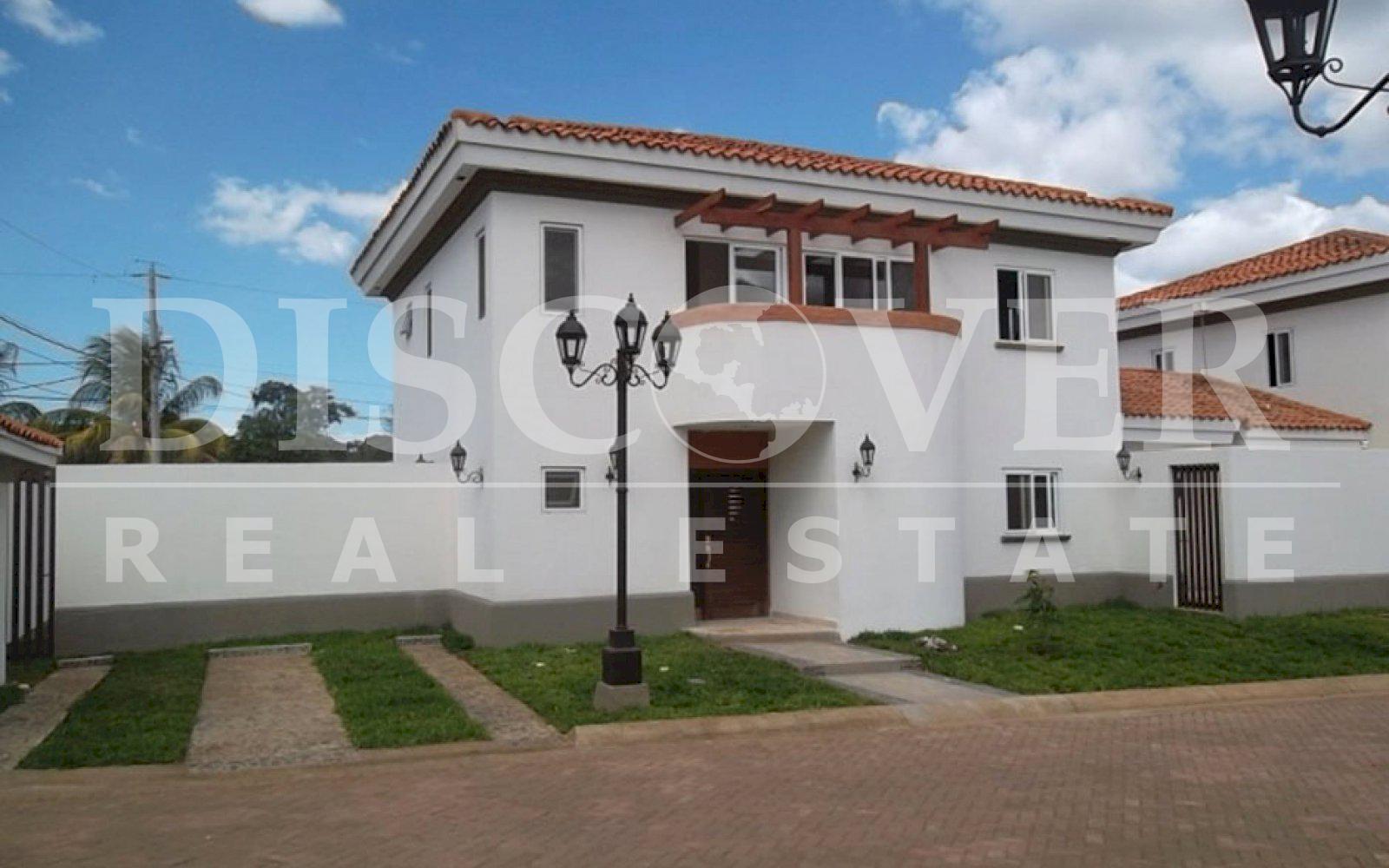  Houses for Rent in Condominium Los Angeles in Las Colinas ID 7995