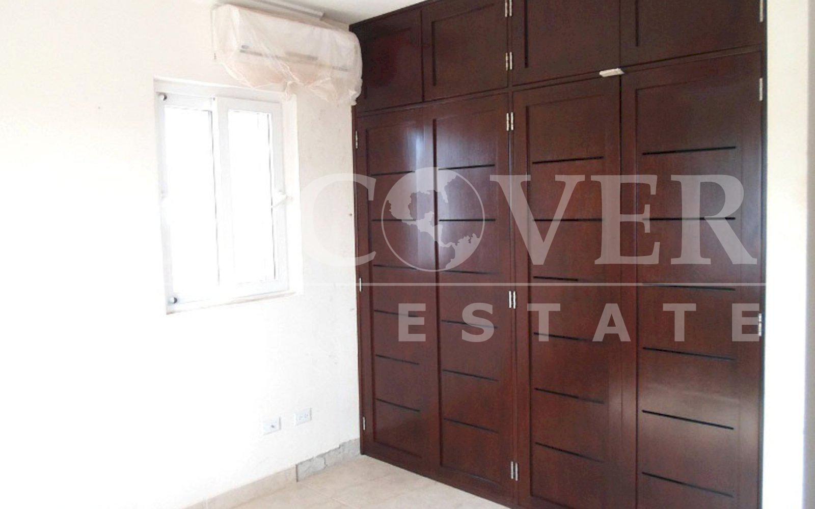  Houses for Rent in Condominium Los Angeles in Las Colinas ID 7995