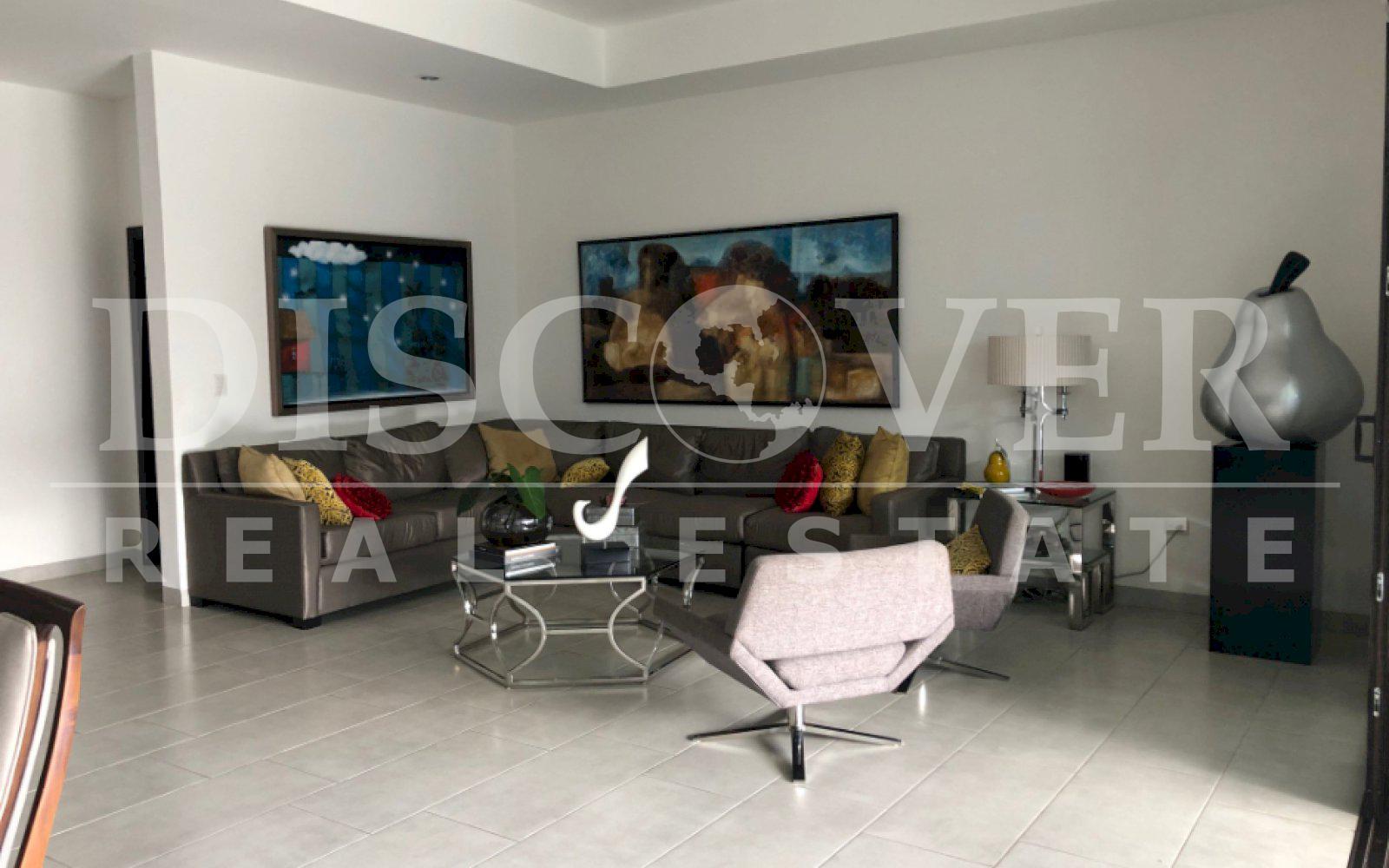 https://images.discovernica.com/propiedad/1600/Copia_de_IMG_0859.jpg