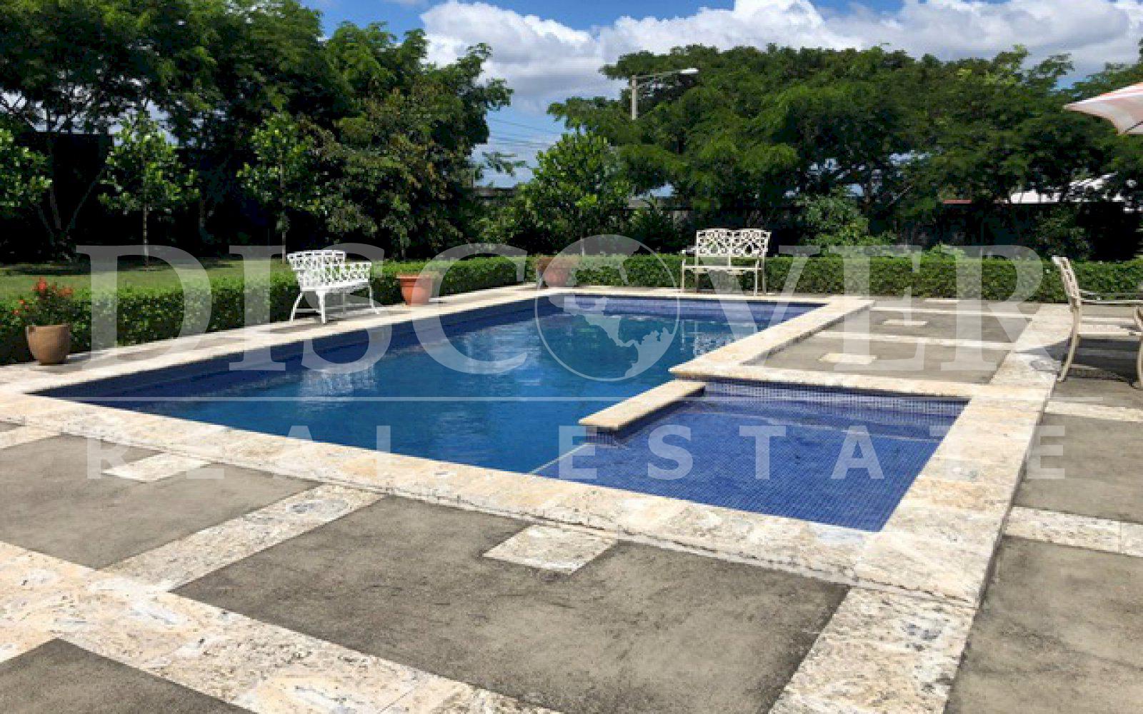 https://images.discovernica.com/propiedad/1600/Copia_de_IMG_1138.jpg