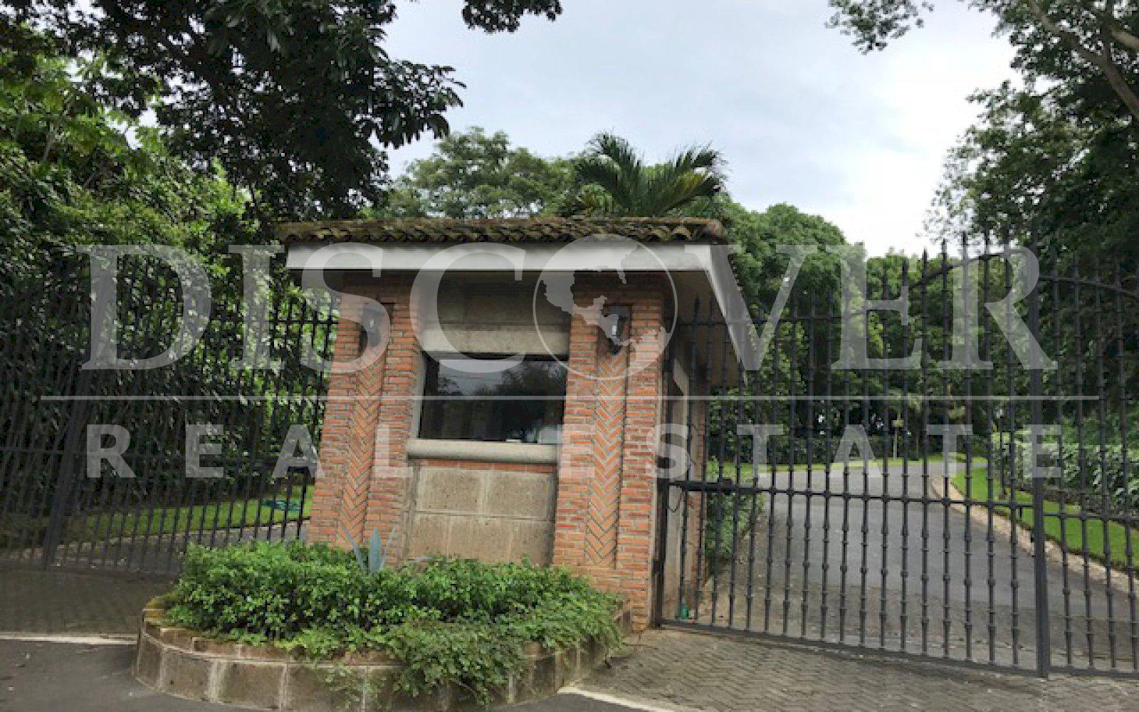 https://images.discovernica.com/propiedad/1600/Copia_de_IMG_6751.jpg