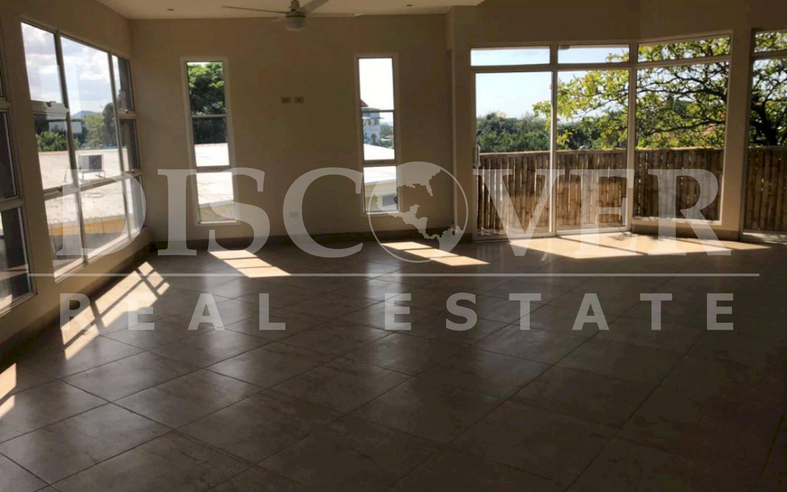 Commercial Property For Rent in Reparto San Juan ID 12477