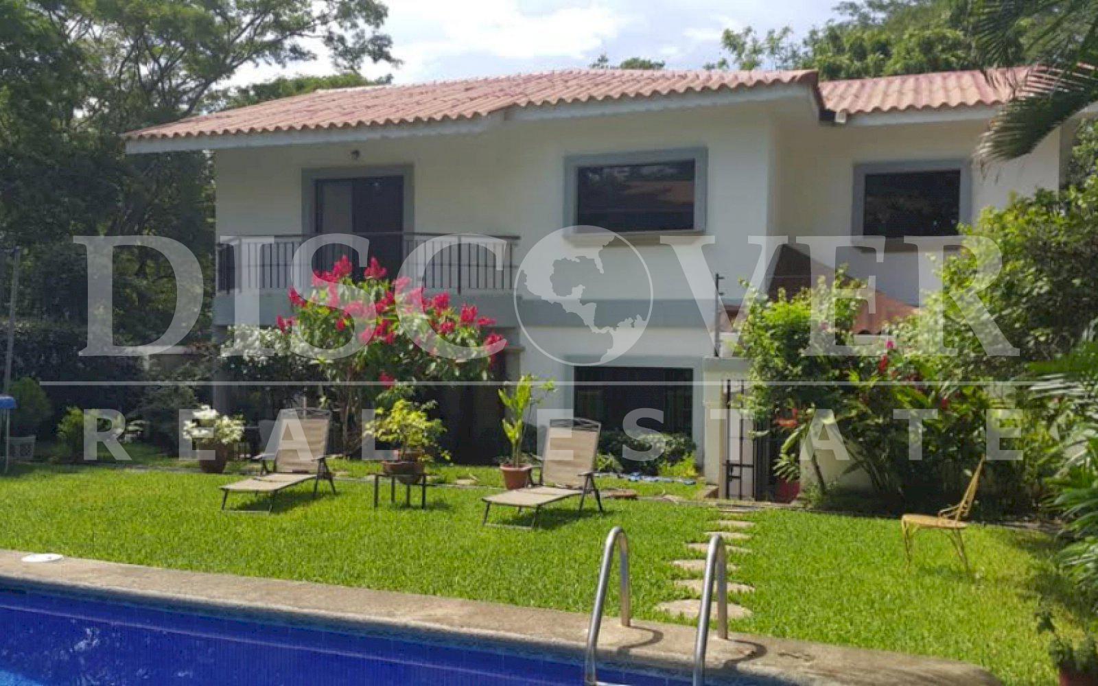 https://images.discovernica.com/propiedad/1600/Cristian_Vallejo_5.jpg
