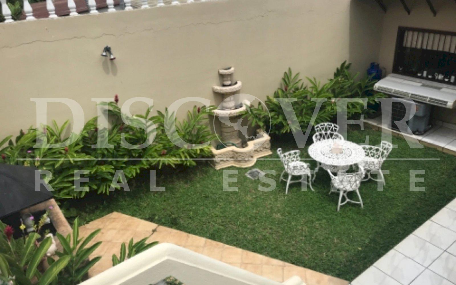  Rent of house in Residential Bolonia, 628 meters of construction.