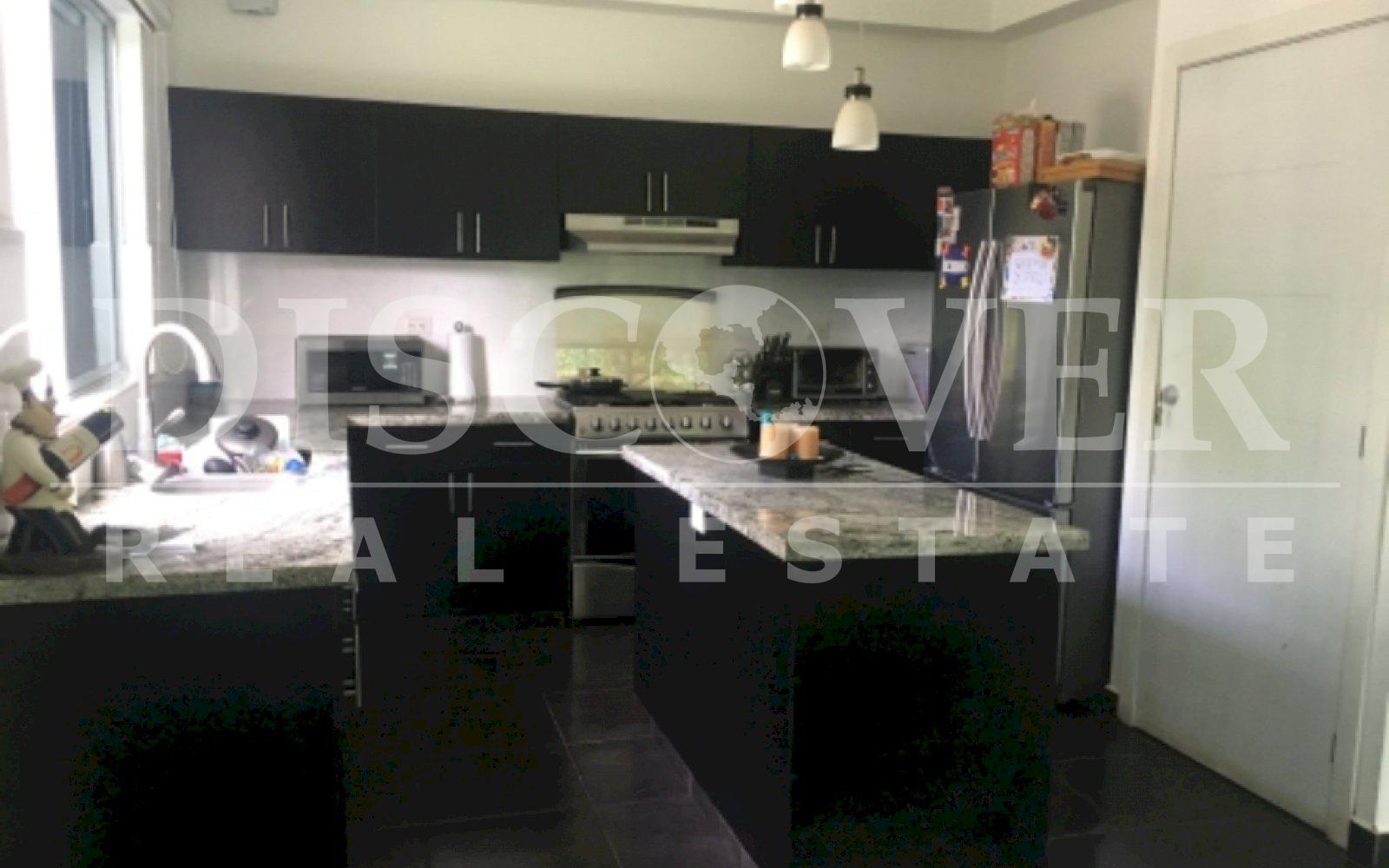  Modern house two floors in condominium in Las Colinas.