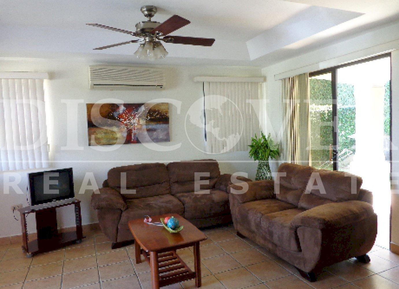  Furnished Apartment for Rent in Santa Monica