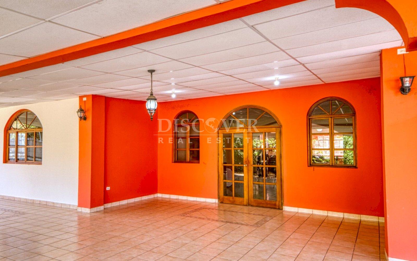  Spacious house for sale on the Masaya Highway