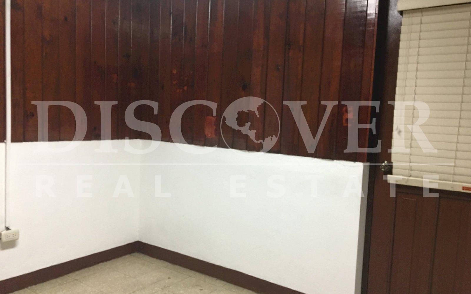  House for rent for offices in Bolonia ID 11793