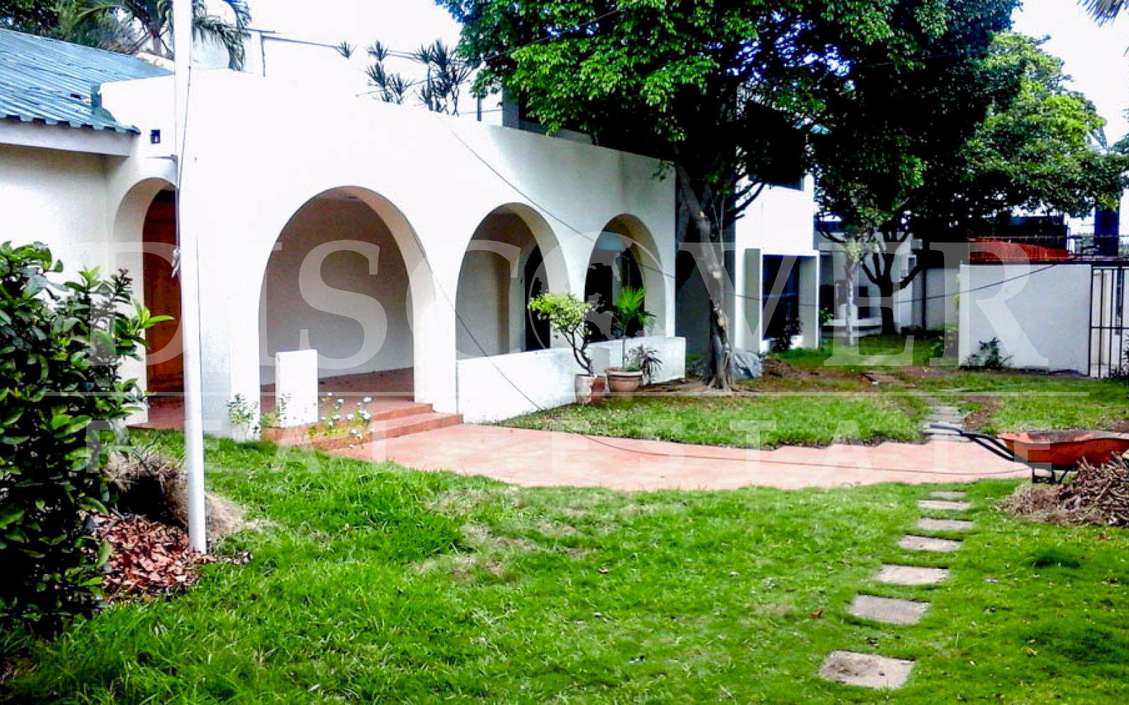 https://images.discovernica.com/propiedad/1600/Edificio_comercial_renta_venta_bolonia_ideal_para_oficinas_ID11216_2.jpg