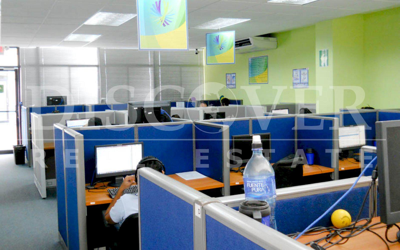 https://images.discovernica.com/propiedad/1600/Edificio_comercial_venta_renta_ideal_para_oficina_Venta_U_1_500_000_Renta_ID11239_8.jpg