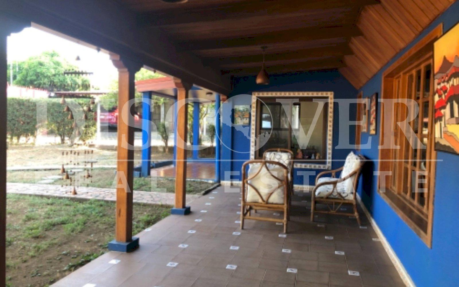 https://images.discovernica.com/propiedad/1600/FCE68E40_7350_41CE_BE16_8DFAE2620498.jpeg