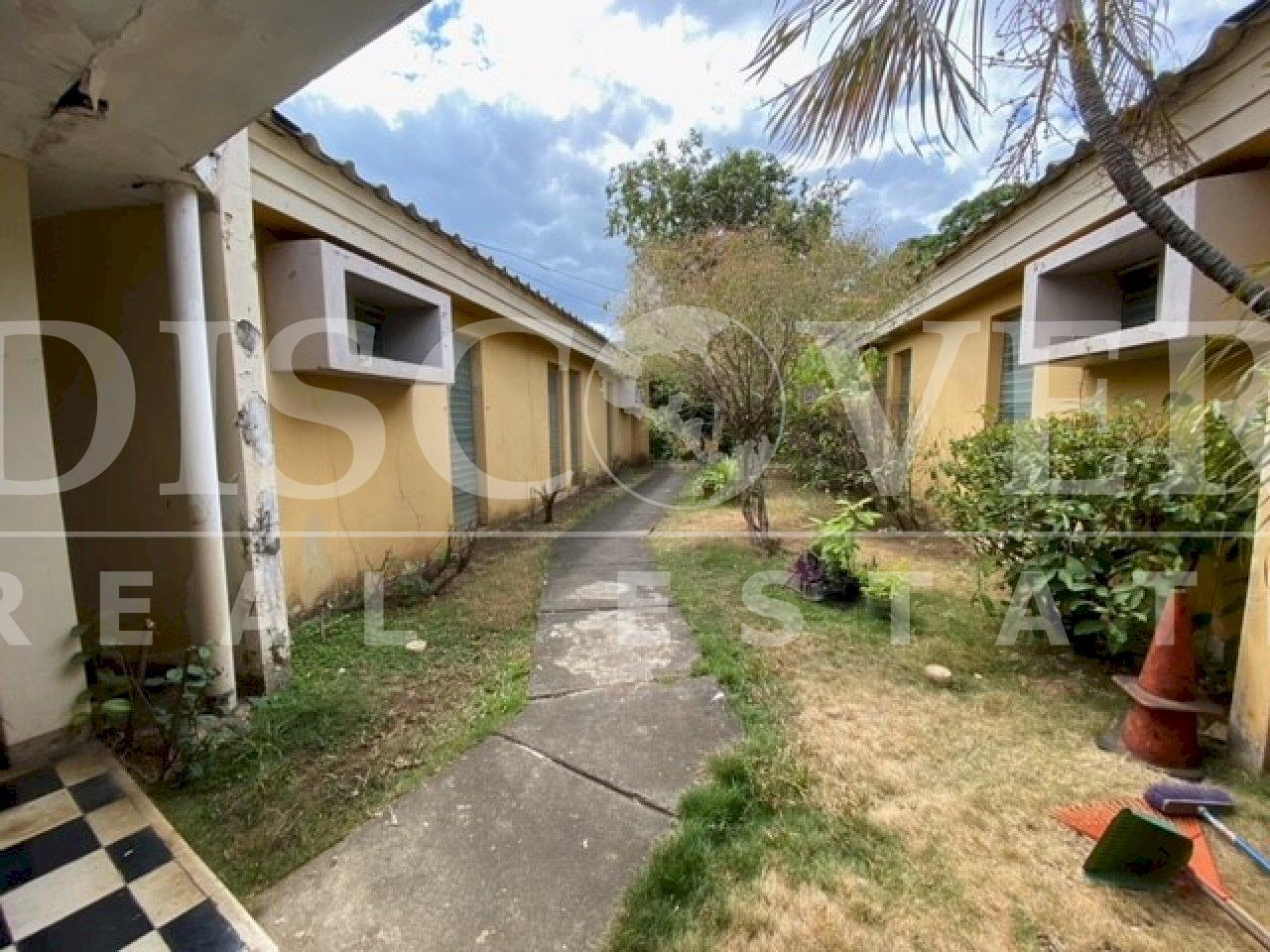  One-storey building for Sale located in Altamira plans. ID 6781