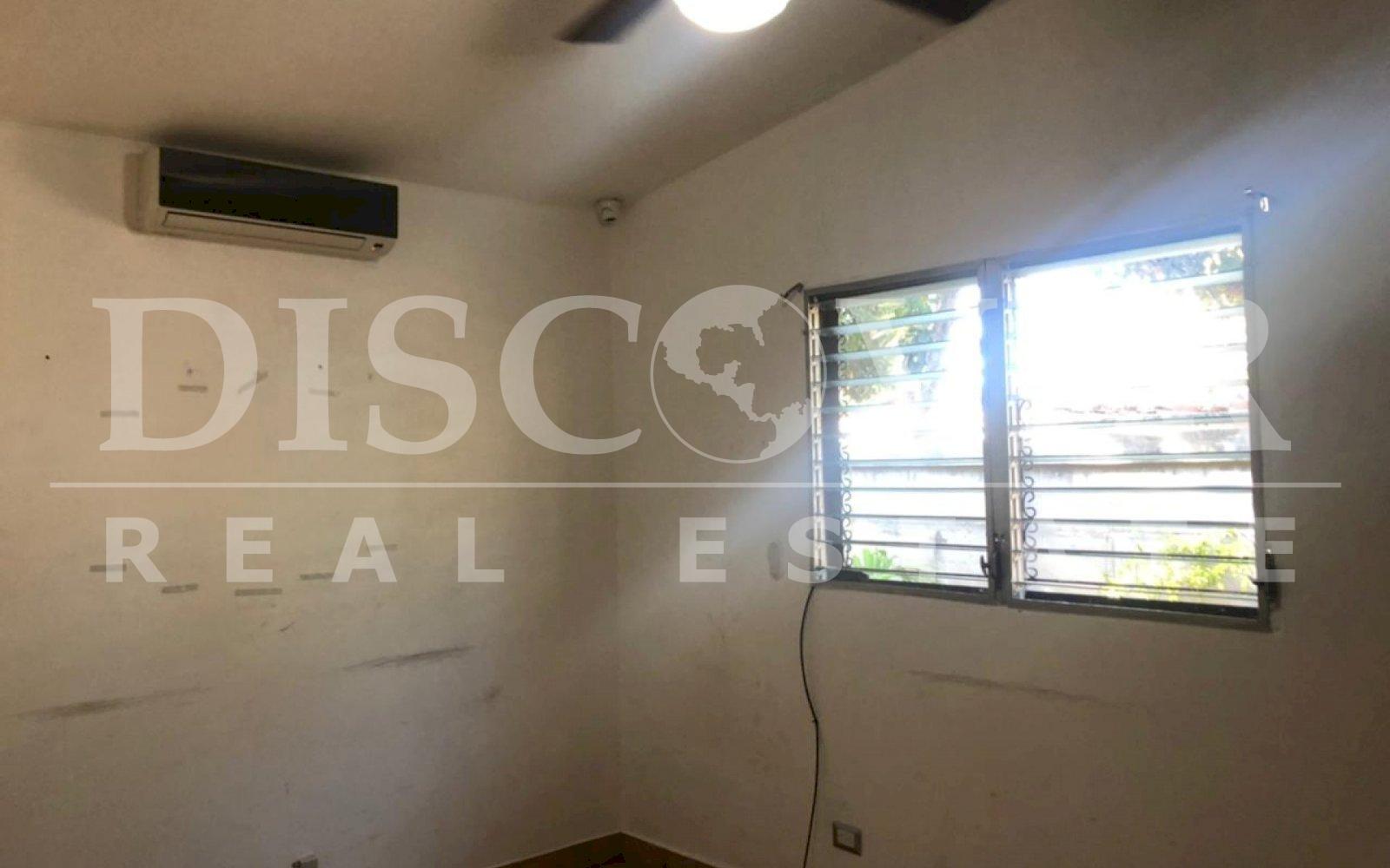  Property suitable for Office for Rent in Reparto San Juan ID 12915