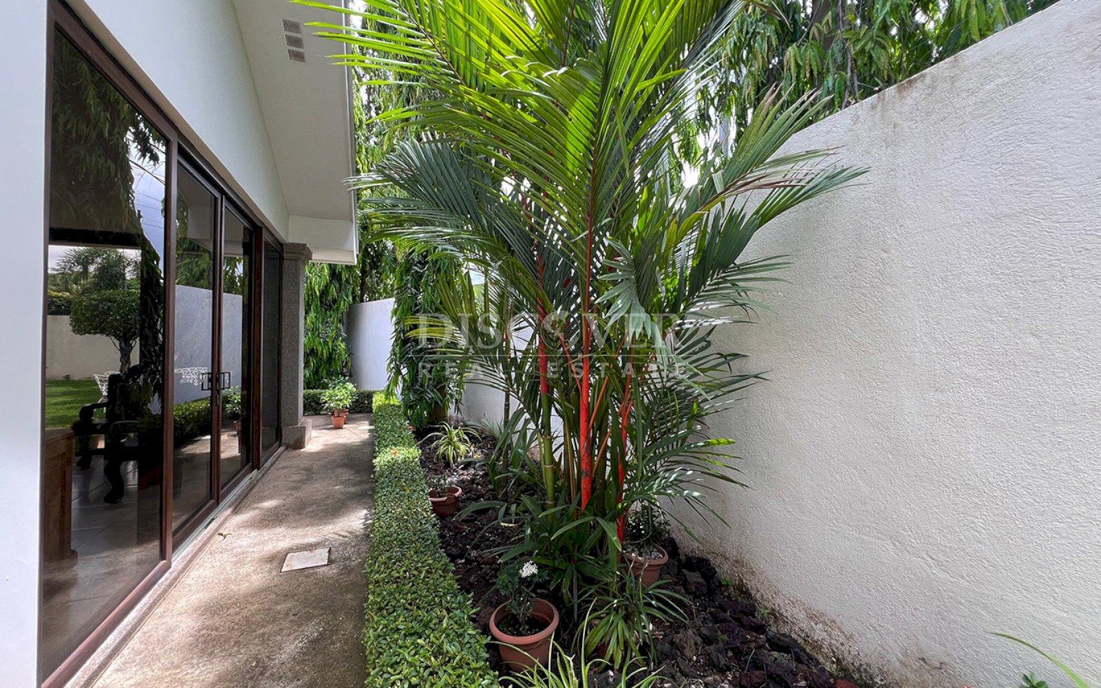 https://images.discovernica.com/propiedad/1600/ID11169_12.jpg