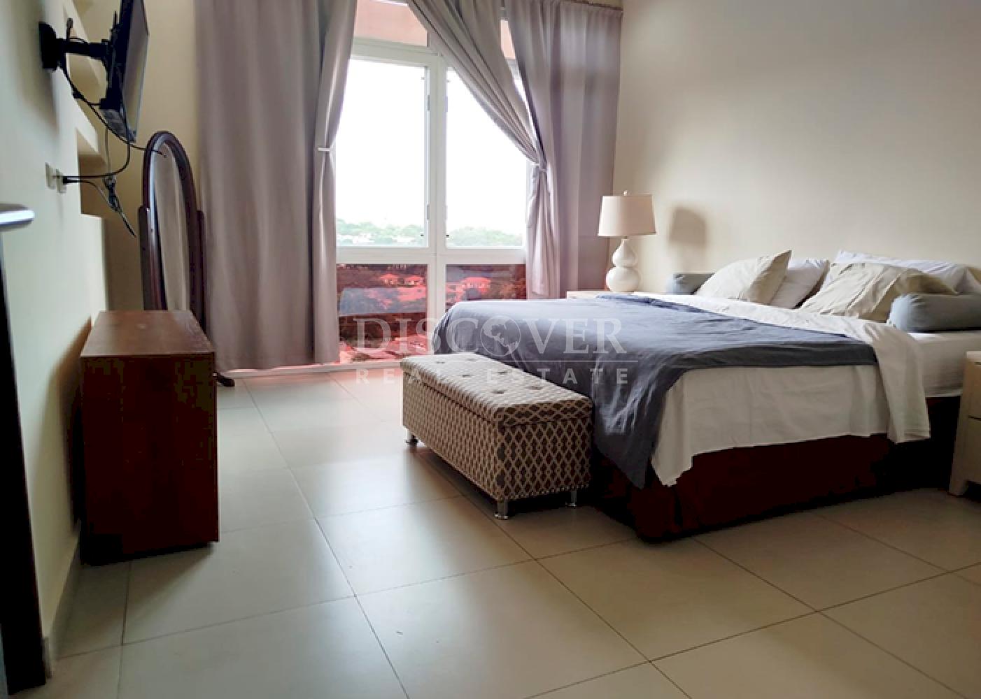  Apartment for Rent in Secure Condominium located in Las Cumbres ID 12272