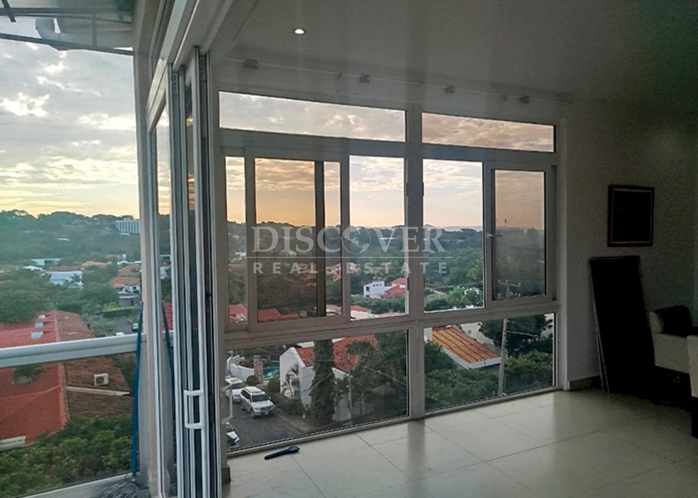  Apartment for Rent in Secure Condominium located in Las Cumbres ID 12272