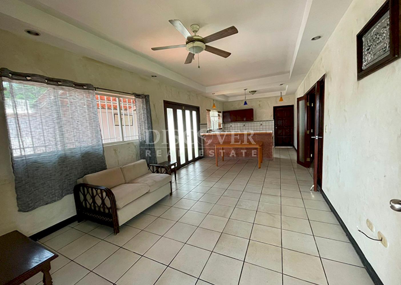  Semi-furnished house for rent in Las Colinas