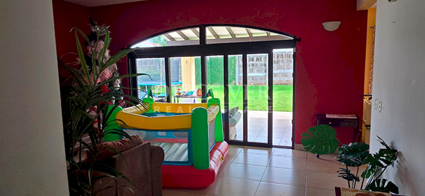  Semi-furnished house for rent in Las Colinas