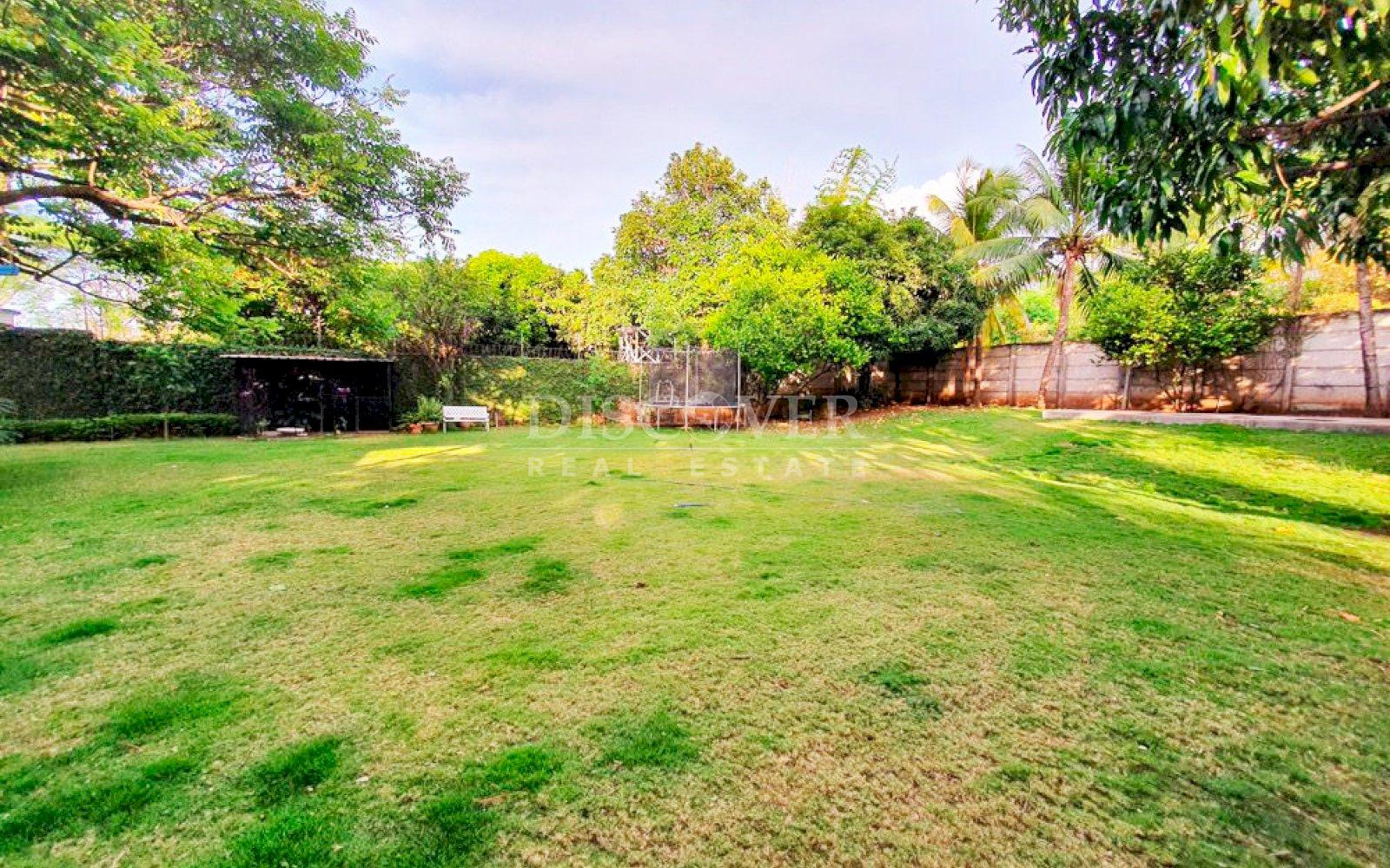  Three-story house for sale in Carretera Vieja Leon 