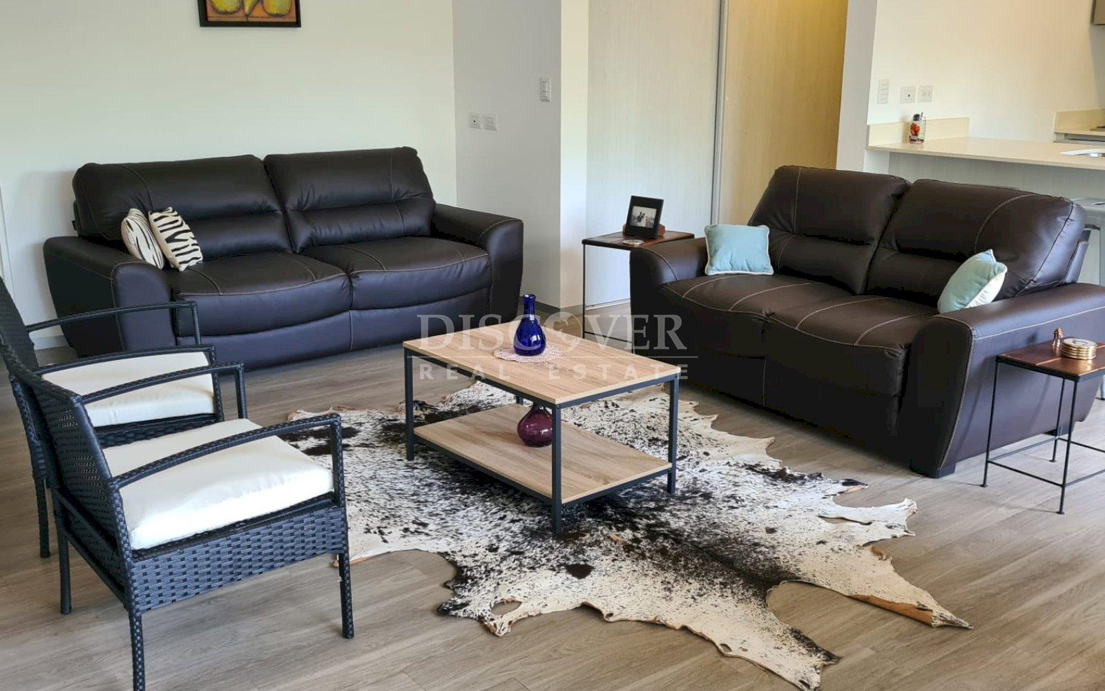  Apartment for Sale in Villa Fontana with spectacular lake views