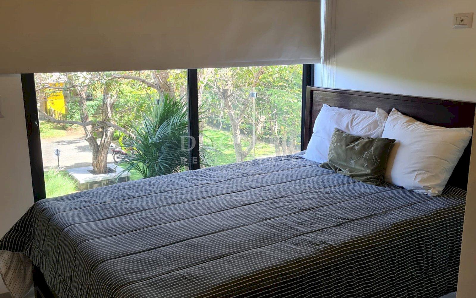  Apartment for Sale in Villa Fontana with spectacular lake views